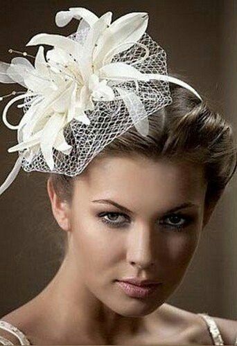 Coiffure cheveux courts - 17