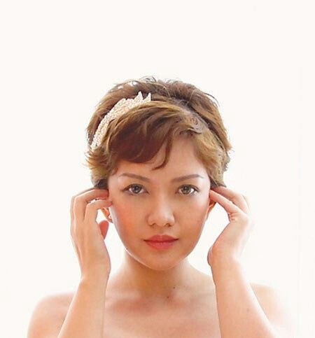 Coiffure cheveux courts - 18