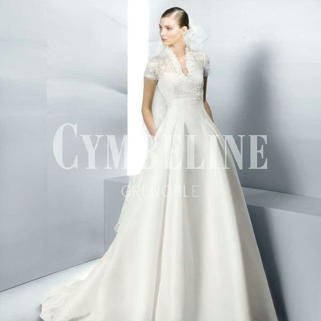 Robes de mariées en satin - 11