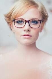 Maquillage mariée à lunettes - 10