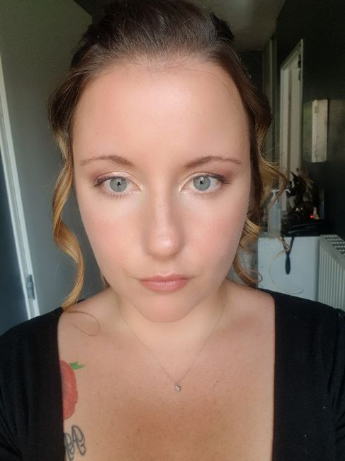 Essai maquillage et coiffure 2