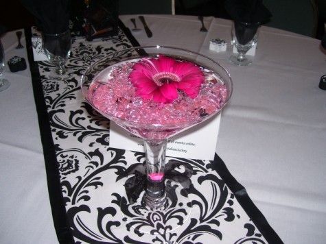 mariage noir, blanc et fuschia