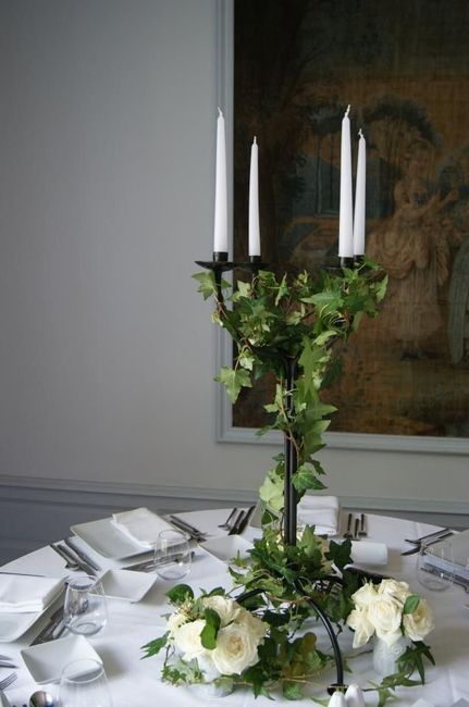 Idée de centre table avec lière (orchidées blanches pour moi)