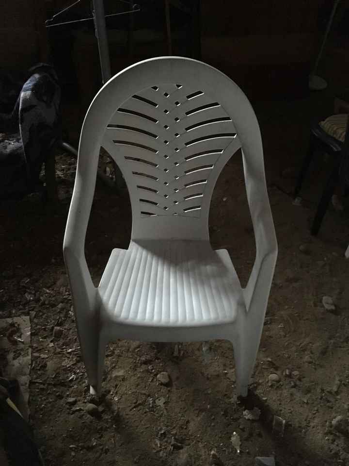 Help ! Chaises avec accoudoirs - 1