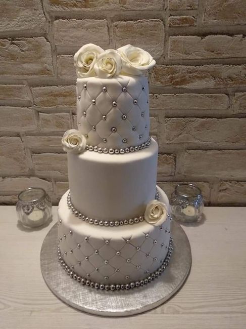 Mon wedding cake sera à ____ 🎁 - 1