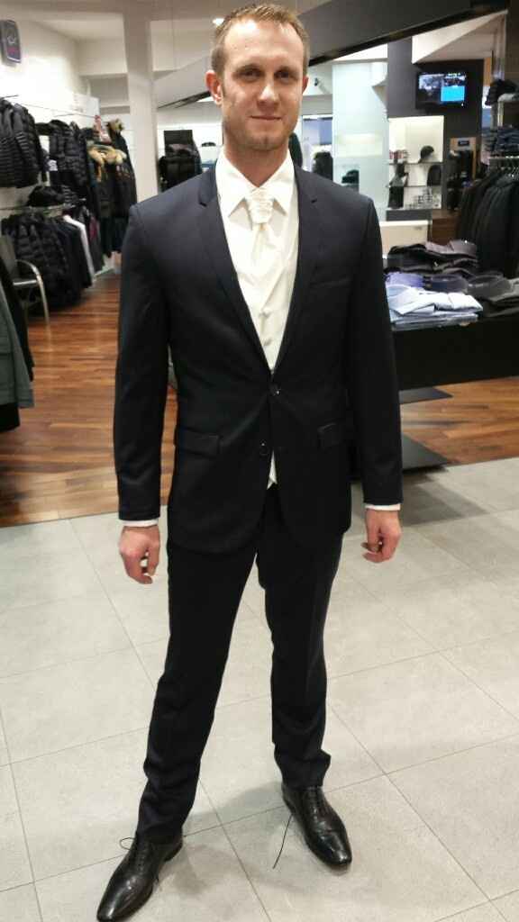 Essayage costume du marié - 1