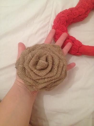 rose en jute