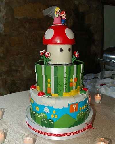 Wedding cake double côté mario 