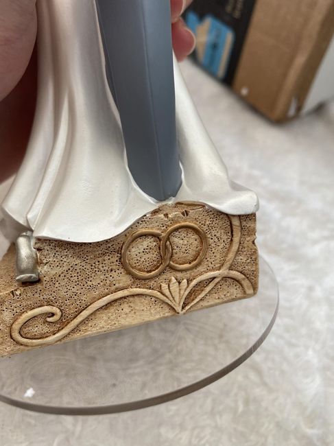 Figurine - 2