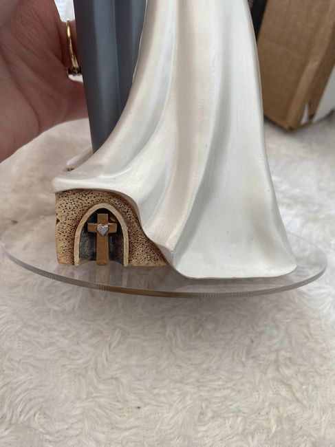 Figurine - 3