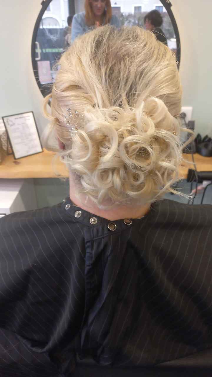 Essai chignon de mariage n°1 - 2