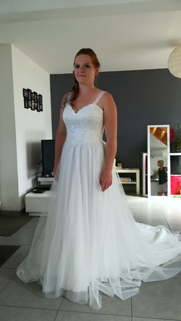 Essai coiffure et robe après passage chez la couturière - 3