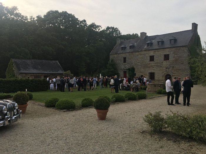 le manoir de la mare et son extérieur pour le cocktail