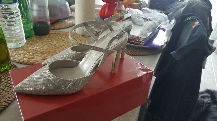Montrez moi vos chaussures ! - 1