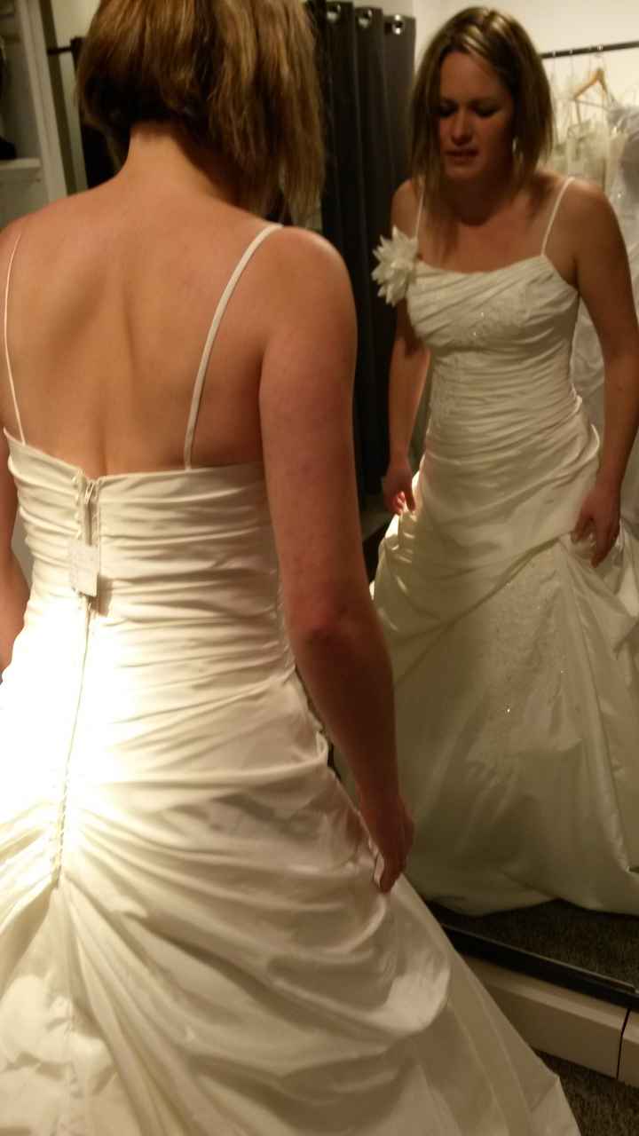 Que celles qui ont trouvé the robe lèvent la main !!! - 1