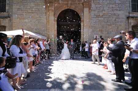 La sortie de l'eglise