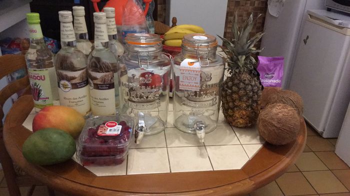 Jarre / distributeur de boisson  action 3