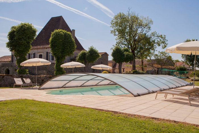 Mariage autour d’une piscine 19