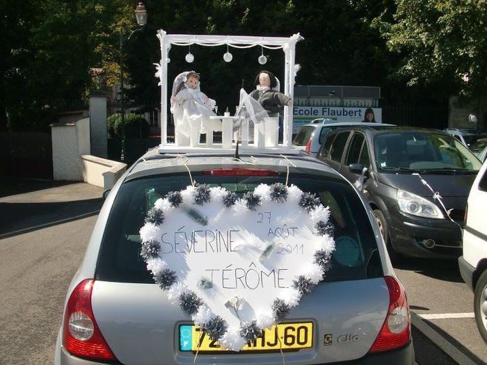 voiture balai