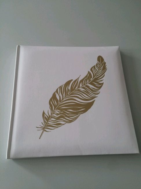 Livre d'or, à l'attaque  ! - 1