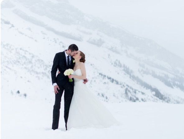 Des photos de couples sous la neige ❄️ 2