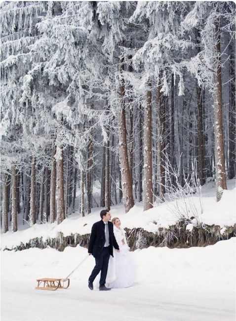 Des photos de couples sous la neige ❄️ 11