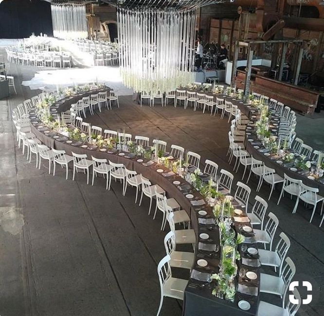La fameuse disposition des tables 😱 - 13