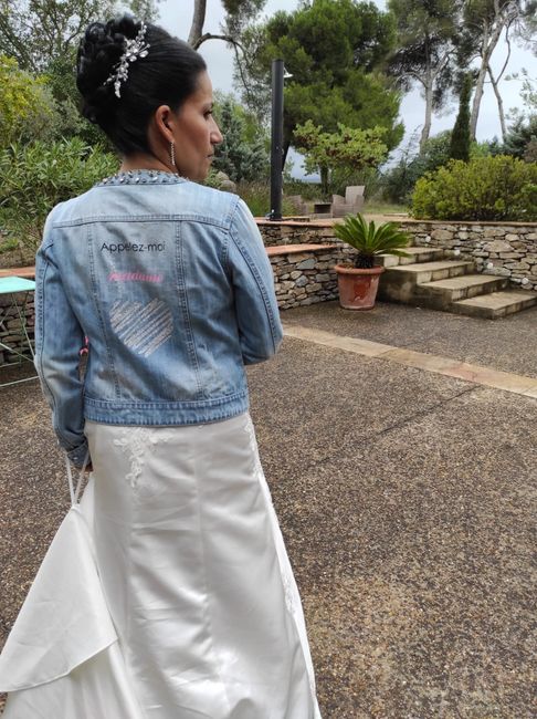 Veste en jean customisée - 1