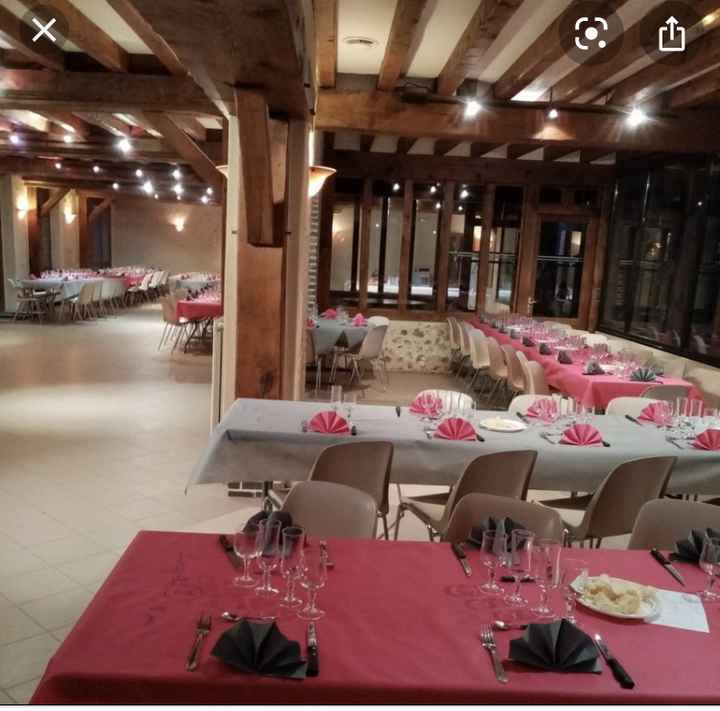 Domaine du bois Vinet, salle avec tables - 6