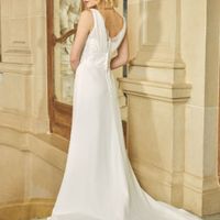 Choisis la robe de tes rêves sur notre catalogue 👰 - 1