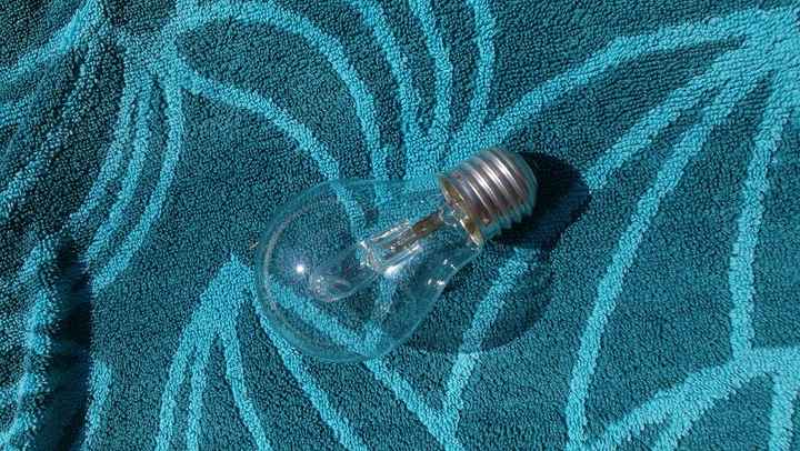 ampoule avant