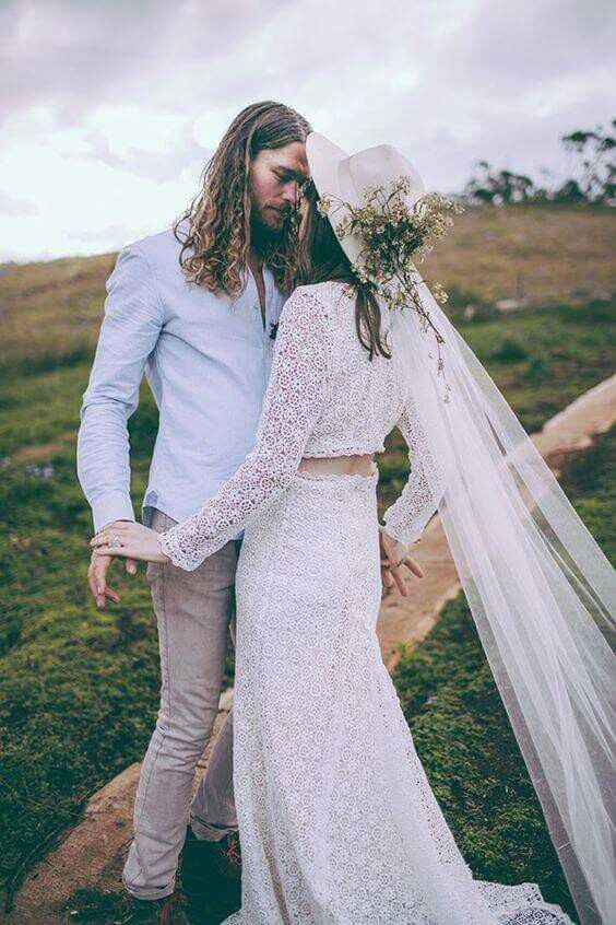 Une mariée en chapeau - 2