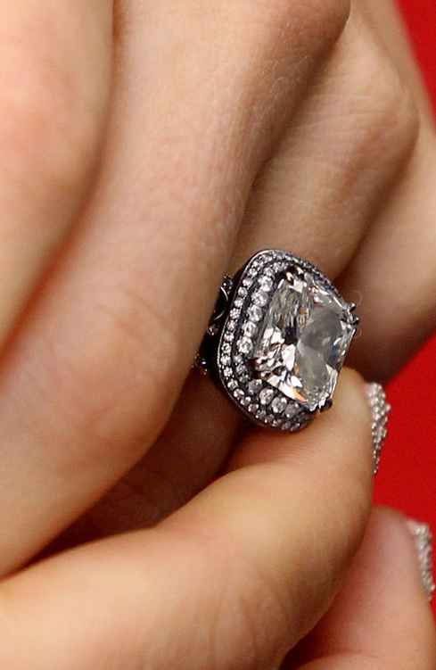 Bague 8