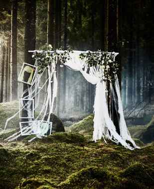 Mariage dans les bois