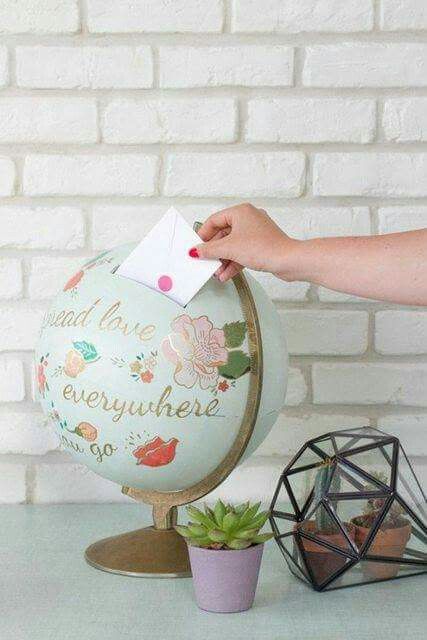 Des urnes par millier - 3