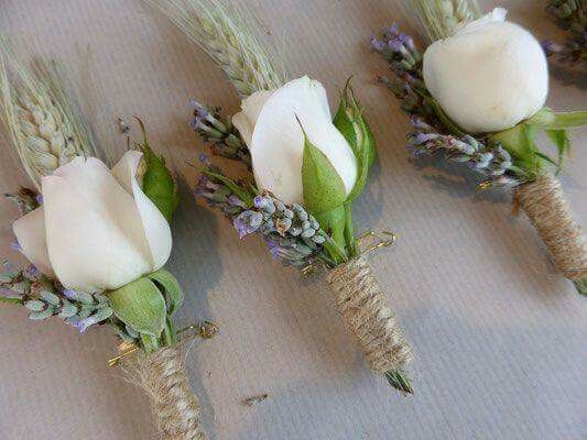  Boutonnières pour ces messieurs - 14