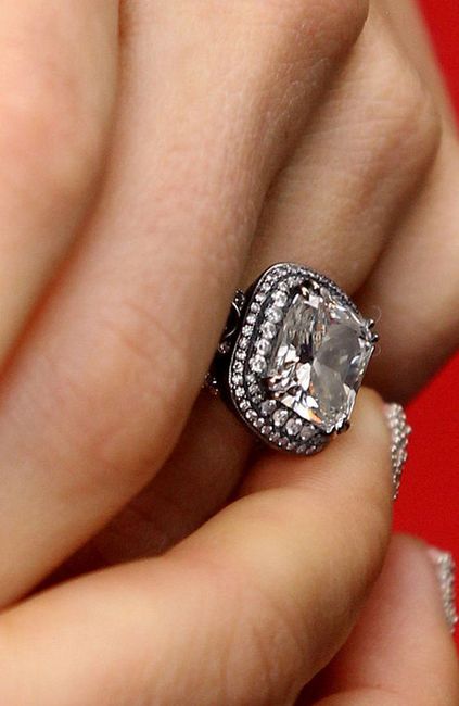Bague 8