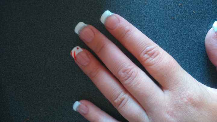 Et voici mes ongles - 1