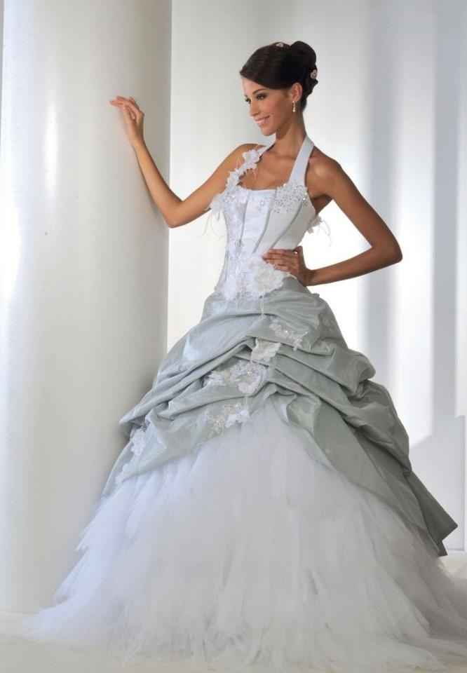 Voici la robe que g choisi pour mon mariage sur le thème de la féerie de l hiver