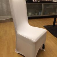 Housse sur chaise à dossier carré