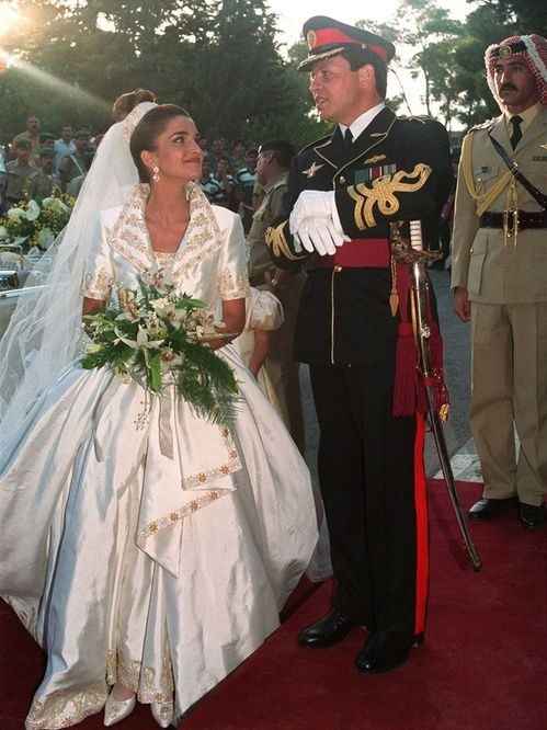 robes des mariages royaux