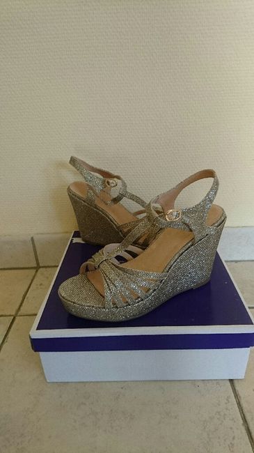 Urne et accessoires de mariage - 3