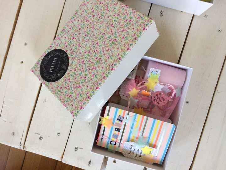 Boites pour nos témoins femmes