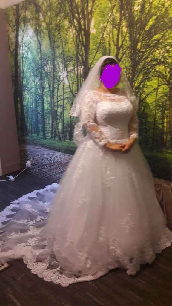 Avez-vous acheté votre robe de mariée sur Internet ? 💻 - 1