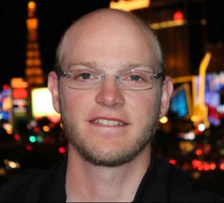  Déçu des figurines du gâteau - 3