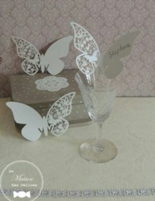  Qui a les couleurs blanc gris et rose ? - 6