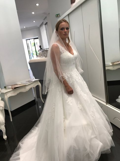 Essayage robes de mariée dans le 06 - 1