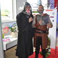notre gardien  à l'entree du chateau