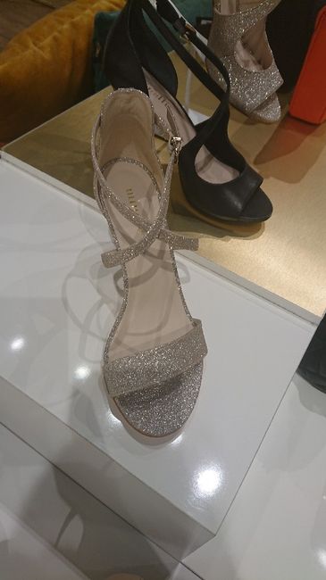 Choix chaussures 👡 2