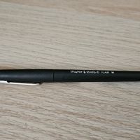 Stylo noir - 1